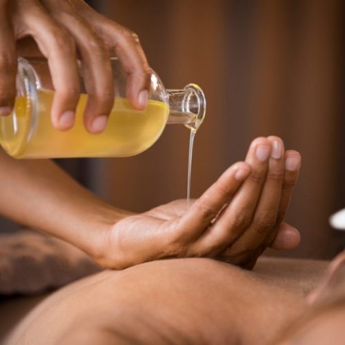 what-is-aromatherapy-1024x680